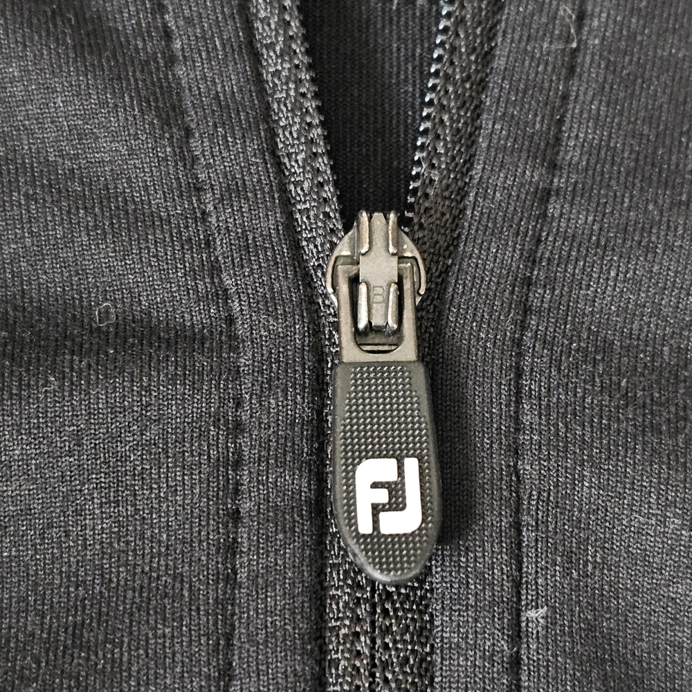 Footjoy Men's Lightweight Solid Mid-Layer Zip Up … - image 5